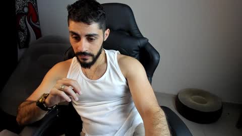 Snapshot of benpatrick69 chatting on January 19, 9:45 pm ben online show from January 19, 9:45 pm