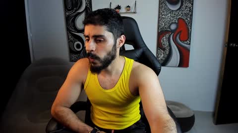 Snapshot of benpatrick69 chatting on February 8, 2:26 am ben online show from February 8, 2:26 am