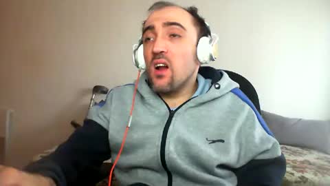 bentish online show from January 4, 12:49 pm