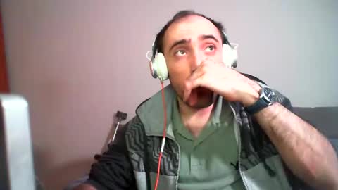 bentish online show from February 5, 3:52 pm