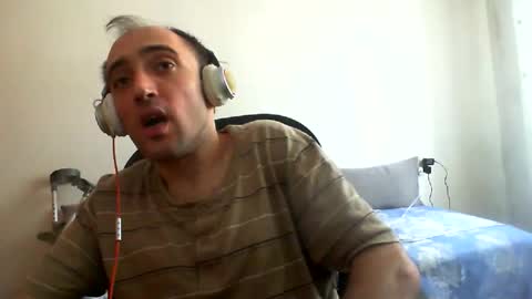 bentish online show from September 18, 7:32 am