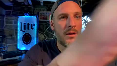 Ziggie online show from December 10, 9:01 am