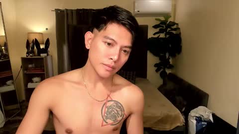 bentlyfuck online show from September 22, 11:40 pm