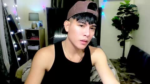 bentlyfuck online show from November 4, 9:14 pm