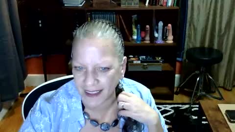 DeniseDavid online show from March 15, 2:06 am