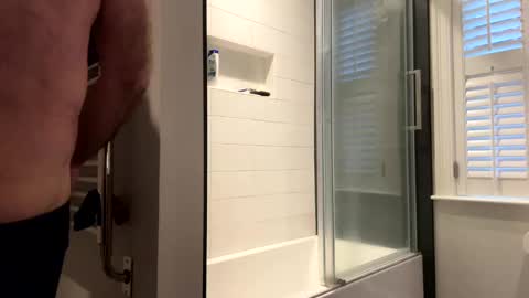 benz10001 online show from January 9, 12:41 pm