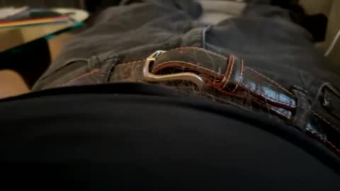 benz10001 online show from January 18, 8:51 pm