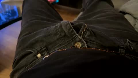 benz10001 online show from January 19, 10:49 pm