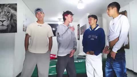 benz boys online show from October 16, 12:06 pm