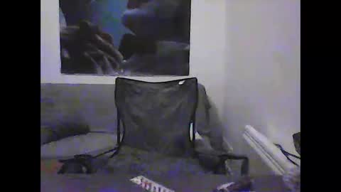 Snapshot of benzs chatting on December 8, 1:47 pm mobi online show from December 8, 1:47 pm