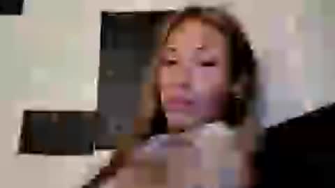 Snapshot of berenice_i chatting on July 17, 2:51 am berenice_i online show from July 17, 2:51 am