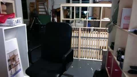 Snapshot of berg_boy chatting on December 12, 10:52 pm Martin online show from December 12, 10:52 pm