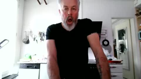 Martin online show from February 22, 4:16 pm