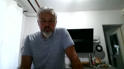 Martin online show from May 27, 4:09 am