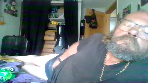 bergeeric1970 online show from September 19, 6:08 pm