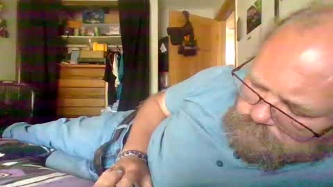 bergeeric1970 online show from October 2, 6:59 pm