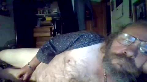 bergeeric1970 online show from October 17, 4:15 am