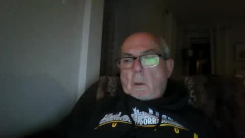 bernard1102 online show from September 16, 12:33 am