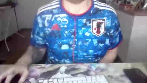 Snapshot of bernardo1904 chatting on May 15, 1:18 pm Bernardo online show from May 15, 1:18 pm