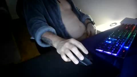 Bernhard online show from May 5, 5:43 pm