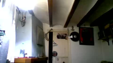 Snapshot of bernichaos77 chatting on November 3, 2:02 am bernichaos77 online show from November 3, 2:02 am