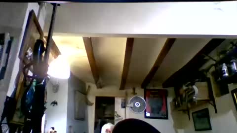 Snapshot of bernichaos77 chatting on March 17, 2:16 am bernichaos77 online show from March 17, 2:16 am