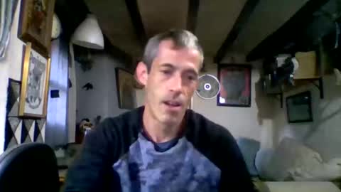 Snapshot of bernichaos77 chatting on May 16, 5:04 am bernichaos77 online show from May 16, 5:04 am