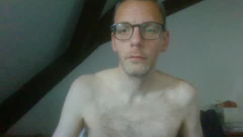 Snapshot of bernie484237 chatting on June 27, 11:59 am Bernie online show from June 27, 11:59 am