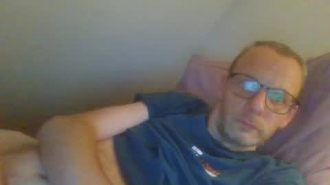 Snapshot of bernie484237 chatting on June 28, 8:48 pm Bernie online show from June 28, 8:48 pm