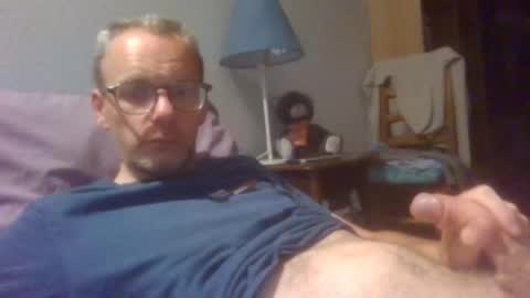 Snapshot of bernie484237 chatting on July 24, 8:07 pm Bernie online show from July 24, 8:07 pm