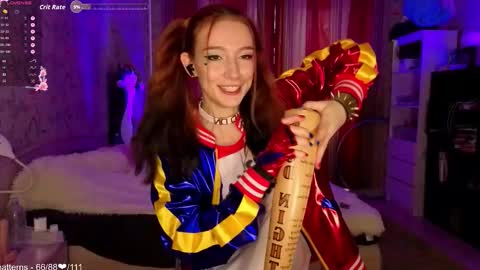 Snapshot of berrryjelly chatting on October 26, 11:16 am Hi Im NikaComing back online on Monday 3 online show from October 26, 11:16 am