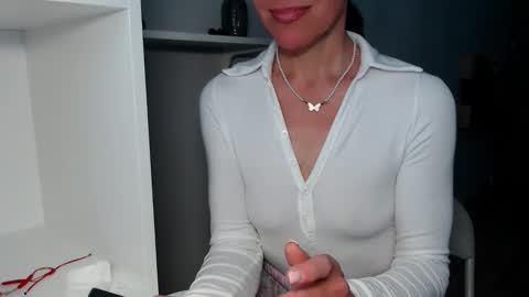 berry2024 online show from May 5, 5:59 am