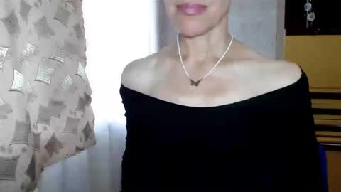 berry2024 online show from July 3, 7:26 am