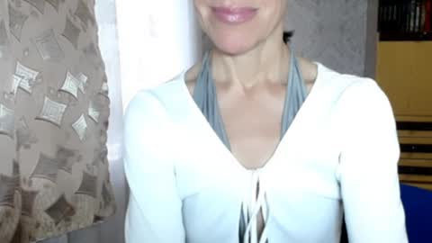 berry2024 online show from July 23, 5:05 am
