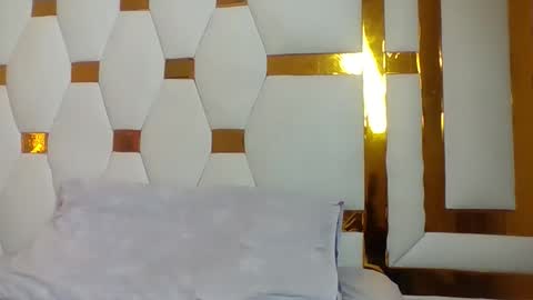 berryl online show from December 14, 7:07 pm