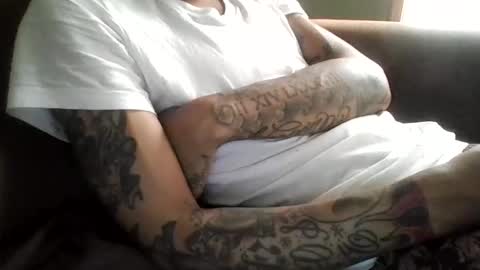 Snapshot of bertdollaz757 chatting on May 26, 3:19 pm ToxicPipe757 online show from May 26, 3:19 pm