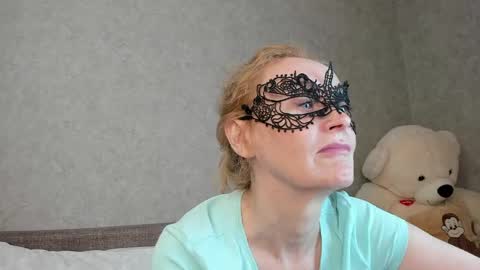 Snapshot of best__angelica chatting on May 29, 7:39 am best__angelica online show from May 29, 7:39 am