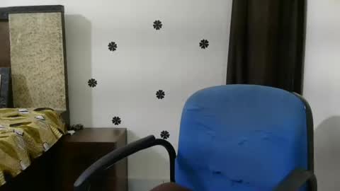 Snapshot of best_fun_here79 chatting on August 2, 5:06 am best_fun_here79 online show from August 2, 5:06 am