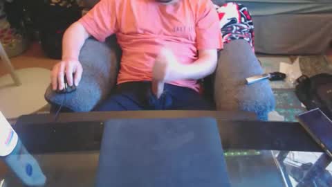 Snapshot of best_kept_secret23 chatting on March 23, 4:33 pm Best Kept Secret23 online show from March 23, 4:33 pm