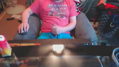 Snapshot of best_kept_secret23 chatting on March 31, 1:11 pm Best Kept Secret23 online show from March 31, 1:11 pm