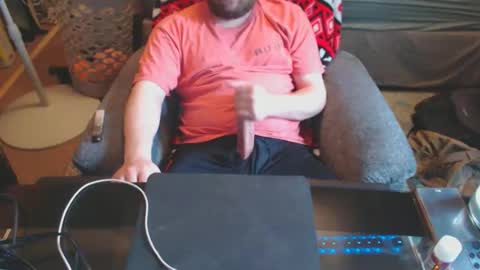 Snapshot of best_kept_secret23 chatting on April 15, 5:09 pm Best Kept Secret23 online show from April 15, 5:09 pm