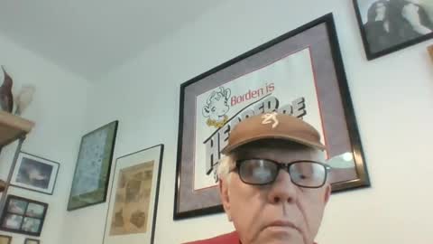 bestshot1951 online show from December 9, 1:55 pm