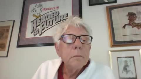 Snapshot of bestshot1951 chatting on May 27, 12:02 pm bestshot1951 online show from May 27, 12:02 pm
