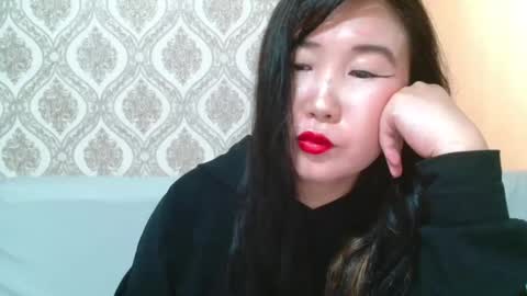 Snapshot of bet_lu chatting on February 27, 6:07 am Bet Lu online show from February 27, 6:07 am