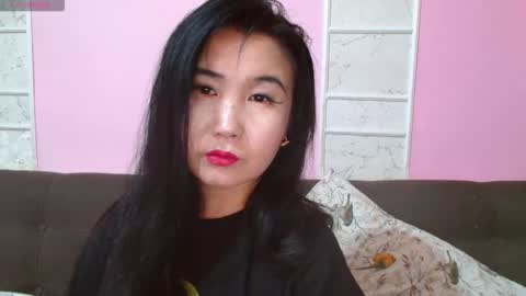 Snapshot of bet_lu chatting on October 13, 8:25 am Bet Lu online show from October 13, 8:25 am