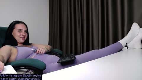 bethanylenz2 online show from March 10, 11:10 pm