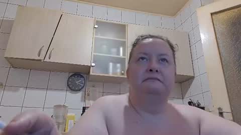 Snapshot of bethnorth chatting on June 14, 11:18 pm bethnorth online show from June 14, 11:18 pm