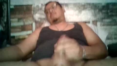 beto471292 online show from March 18, 9:51 pm