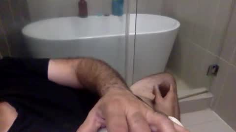 Snapshot of betoooox chatting on February 19, 2:12 am Virtual Gentleman online show from February 19, 2:12 am