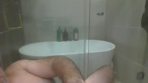 Snapshot of betoooox chatting on June 22, 10:34 am Virtual Gentleman online show from June 22, 10:34 am